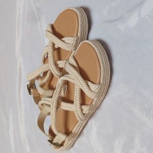 American Eagle Strappy Rope Platform Coastal Cowgirl Vacation Sandals